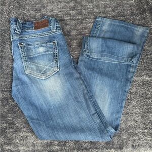 Women’s BKE Stella jeans size 28 Regular nice distressed look perfect fit
